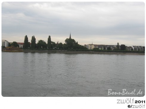 zwölf2011: Juni - Beueler Rheinufer